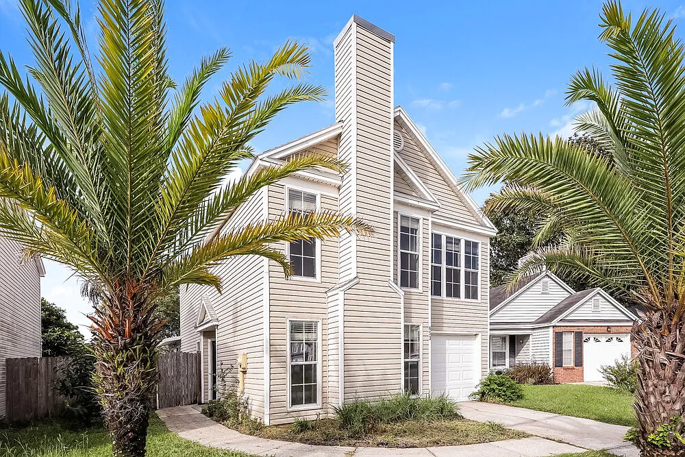 3 bed, 2.5 bath, 1740 sqft, $2,495 — Photo 4