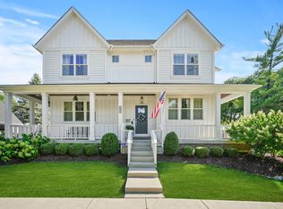 651 Summit St, Downers Grove, IL 60515