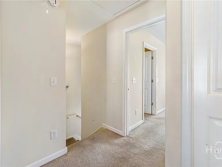 116 Ventura Pl — Photo 15