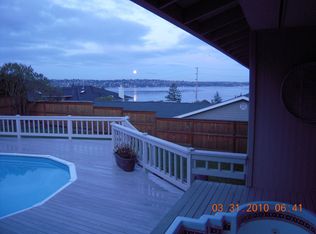 1021 N 38th St, Renton, WA 98056