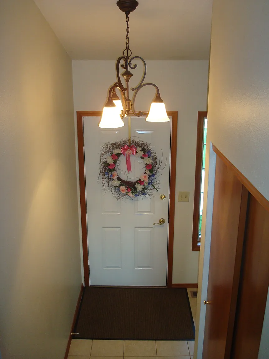 2650 Willowbrook Ave photo 1