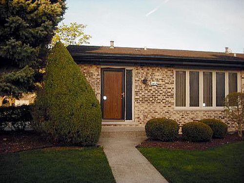 1st image of 15408 Begonia Ct