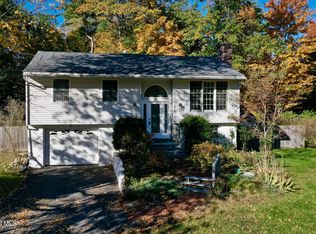 5 White Pine Lane, Saratoga Springs, NY 12866