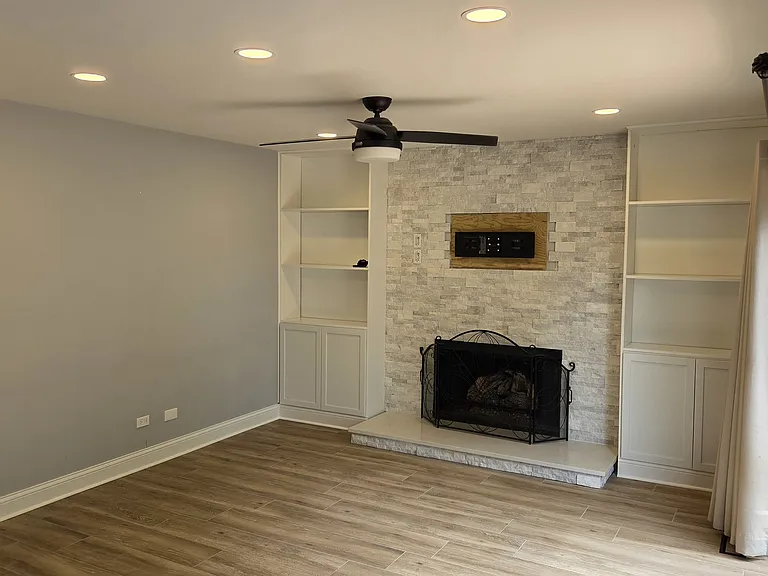 1207 Samuel Ct — Photo 5