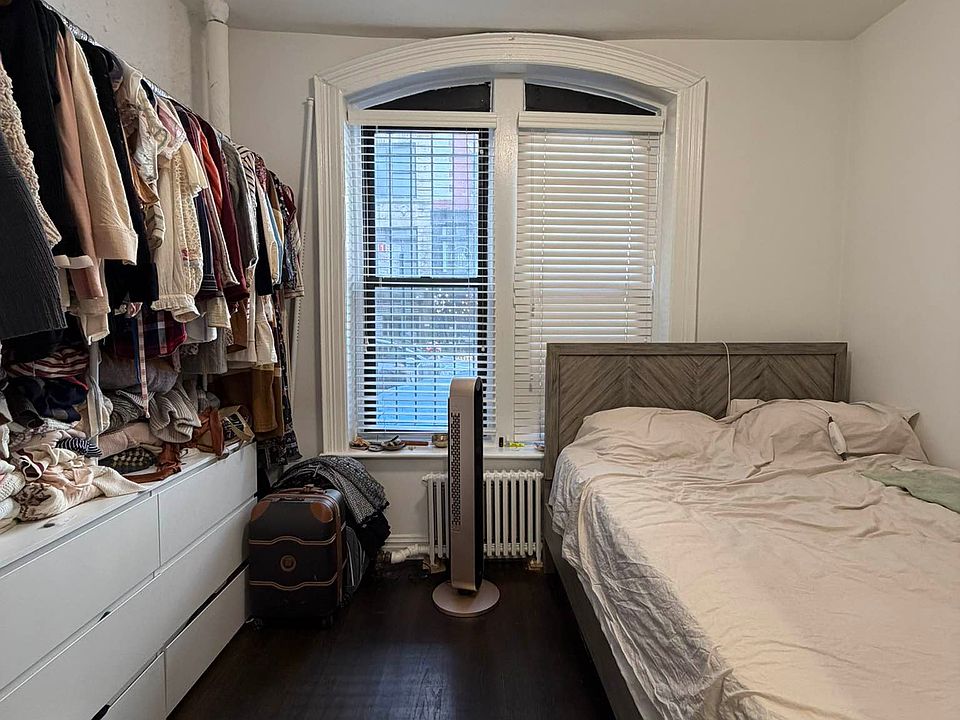 2nd image of 28 W 26th St #1F