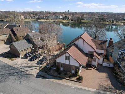 511 NE La Costa St, Lees Summit, MO, 64064