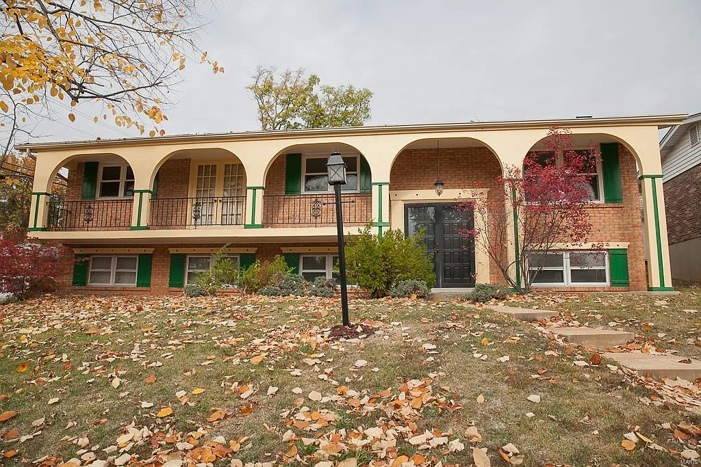 10587 Larkspur Dr photo 1