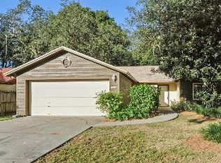 8414 Barrett Pl, Tampa, FL 33617