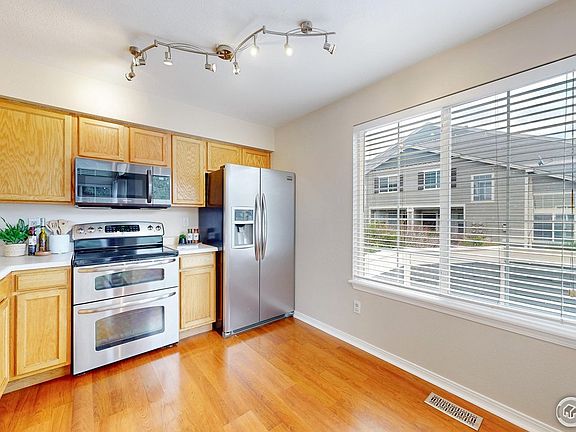 5th image of 6820 Antigua Dr #21
