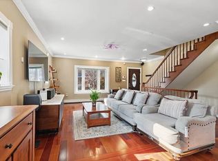 4843 64th St, Flushing, NY 11377
