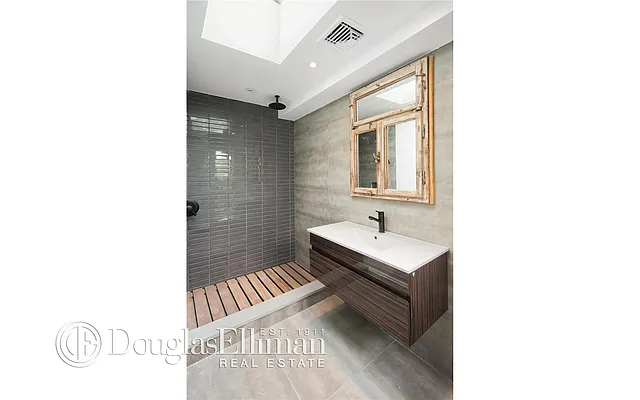 Rented by Douglas Elliman | media 9