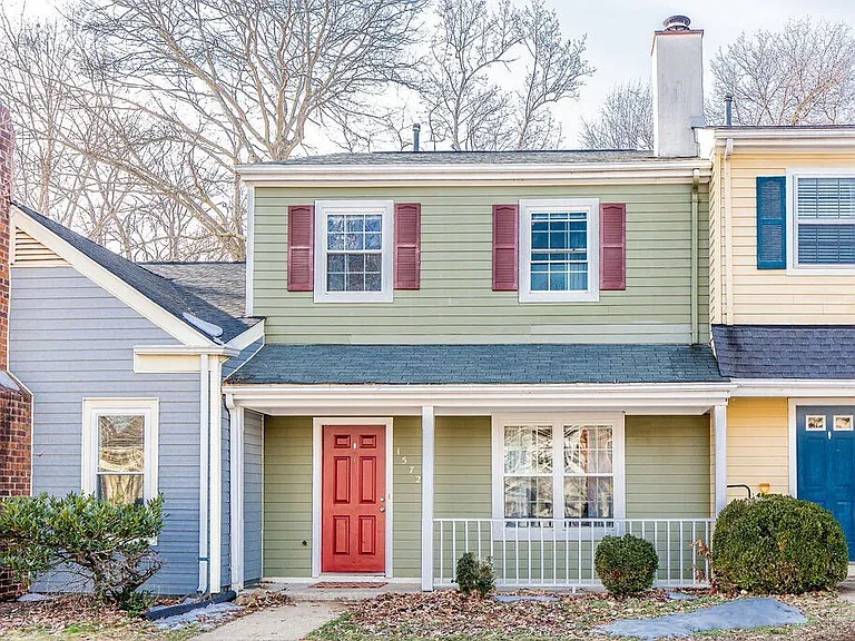 1572 Cool Spring Rd — Photo 1