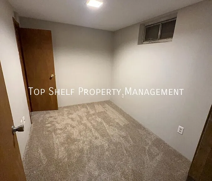 5234 Jennifer Dr — Photo 13