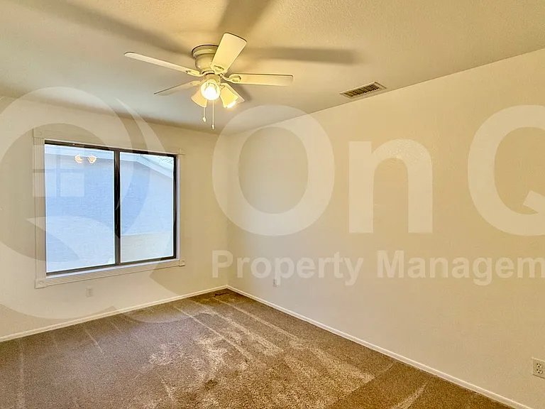 25828 N 67th Dr — Photo 19