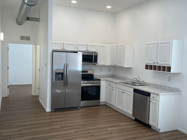 721 4th St Suite I