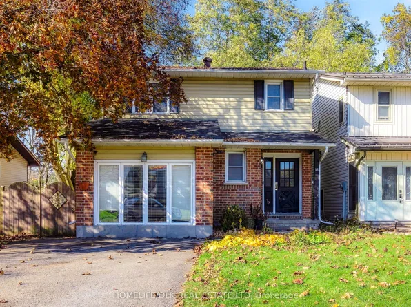 16 Karolina St, Brockville, ON K6V 6L4