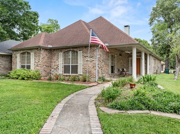 21 Sandelwood Trl, Beaumont, TX 77706