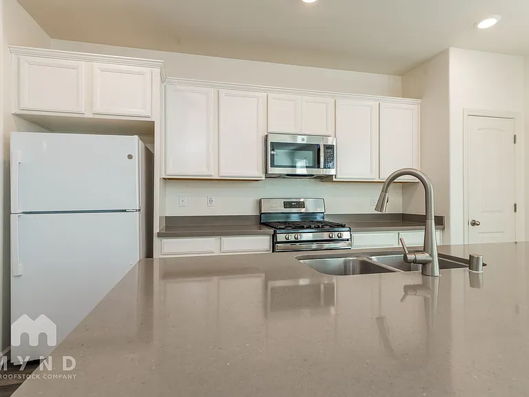 8176 Kramer Ranch Ln — Photo 8