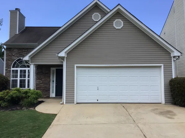 294 Greystone Cir, Hiram, GA 30141