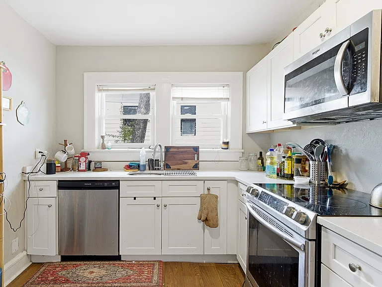 489 Willard Ave SW #A — Photo 9
