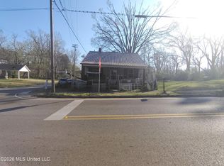 1516 Proper St, Corinth, MS 38834