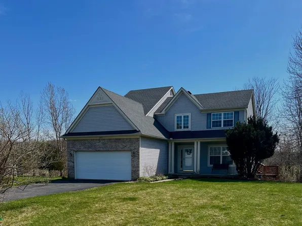 2971 Saddlebrook Ct, Pinckney, MI 48169