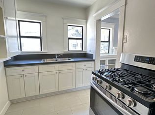 548-554 N Magnolia Ave #548, Long Beach, CA 90802