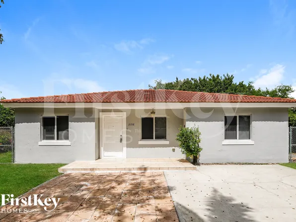 21728 Ingraham Ave, Miami, FL 33190