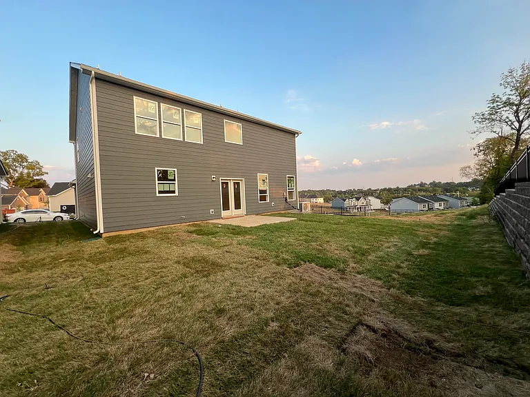 5401 Zinnia Ln E — Photo 40
