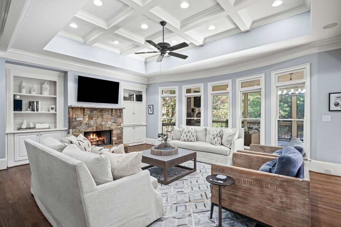 next background image