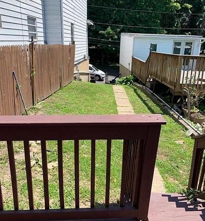 2nd image of 421 Adams St