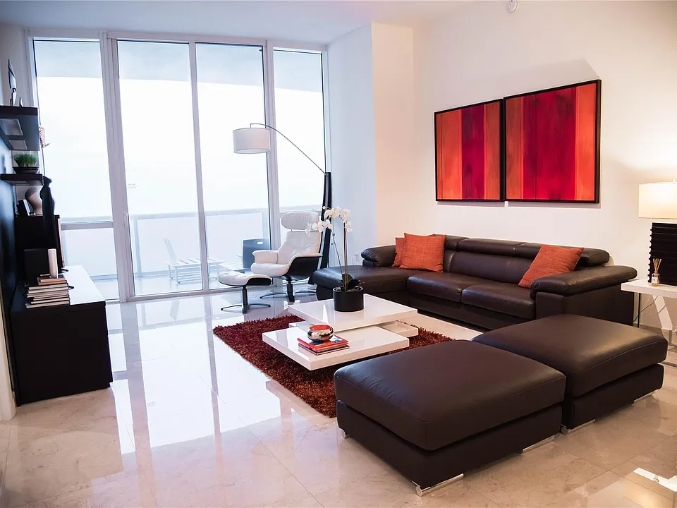 15901 Collins Ave #3603