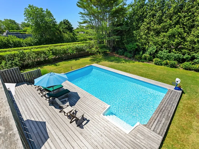 282 Town Line Rd — Photo 13