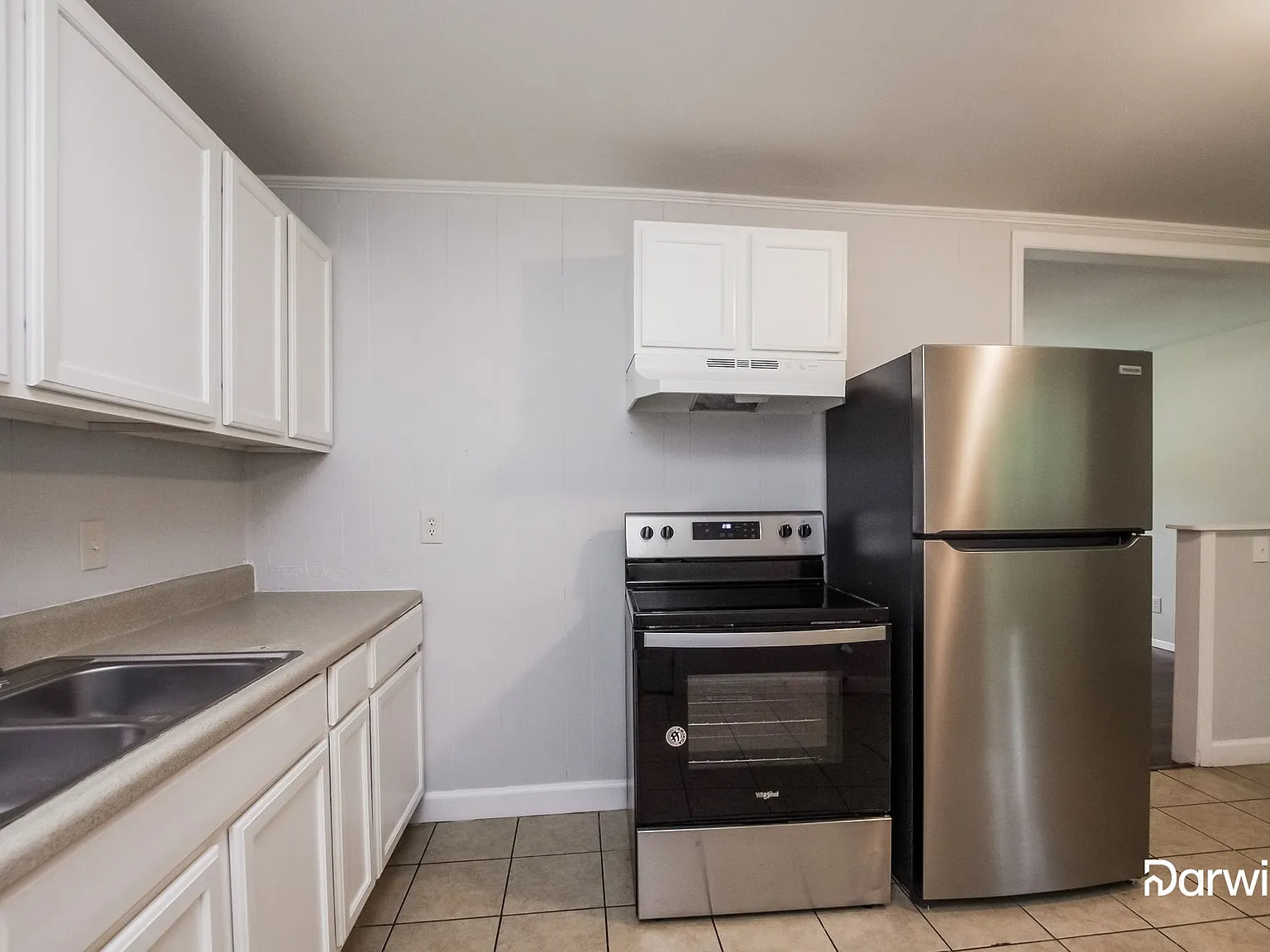 3 bed, 1.0 bath, 1000 sqft, $1,750 — Photo 2