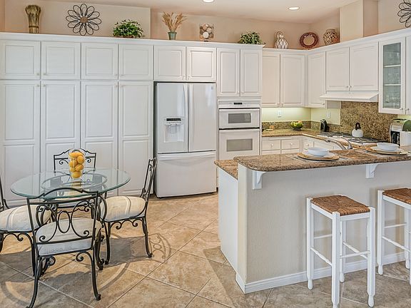 4th image of 28501 Rock Canyon Dr