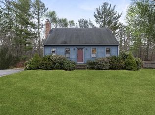 71 Winter St, Duxbury, MA 02332