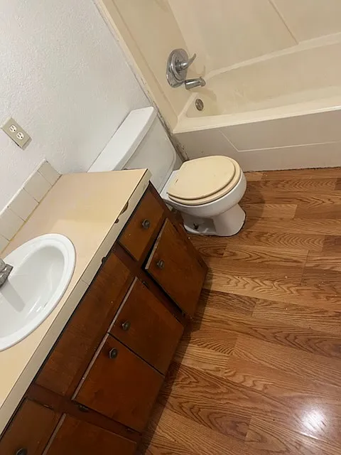 1 bed, 400 sqft, $650 — Photo 2