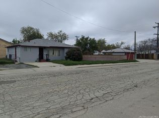 105 N Curry St, Tehachapi, CA 93561