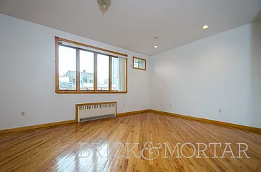 Rented by Brick&Mortar