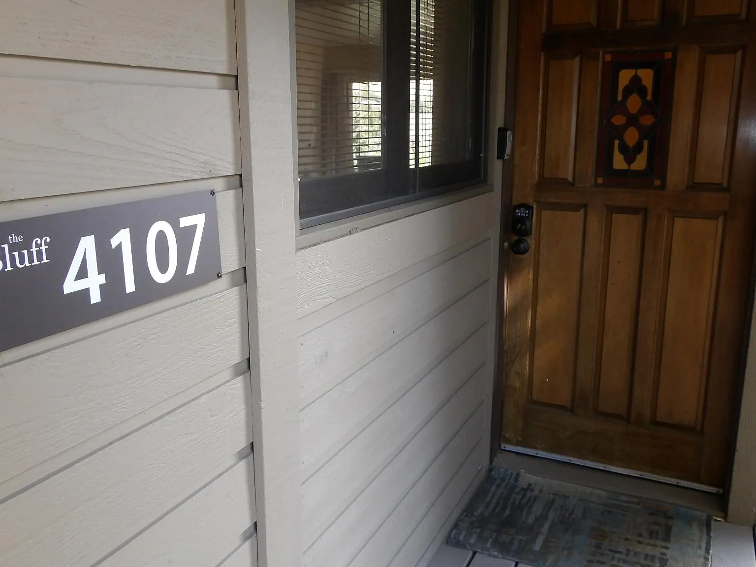1 bed, 745 sqft, $2,400 — Photo 4