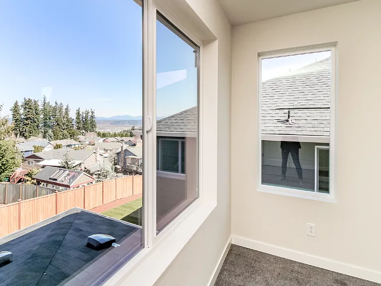 5632 S 302nd St — Photo 37