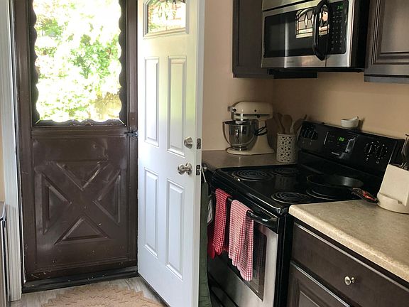 4th image of 4040 Perrysville Ave #2
