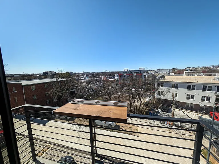 1016 17th Pl NE #304 — Photo 33