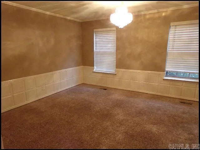 5800 N Walnut Rd — Photo 6