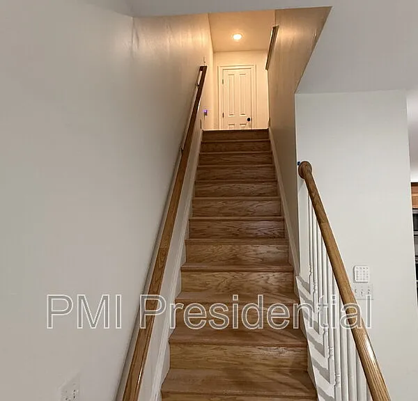 1107 N 27th St — Photo 7
