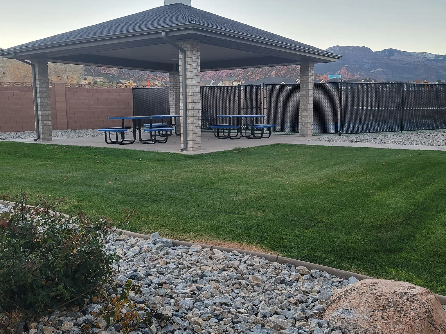 2 bed, 1100 sqft, $1,200 — Photo 4