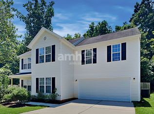 132 Drewsbury Dr, Greensboro, NC 27455