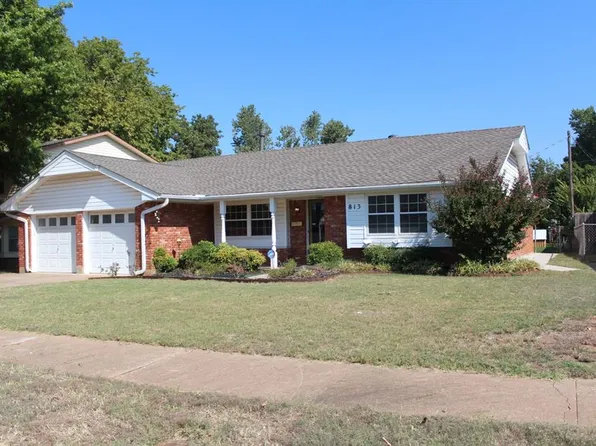 813 W Idylwild Dr, Midwest City, OK 73110