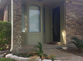1203 Wimbledon Ln, Plano, TX 75075