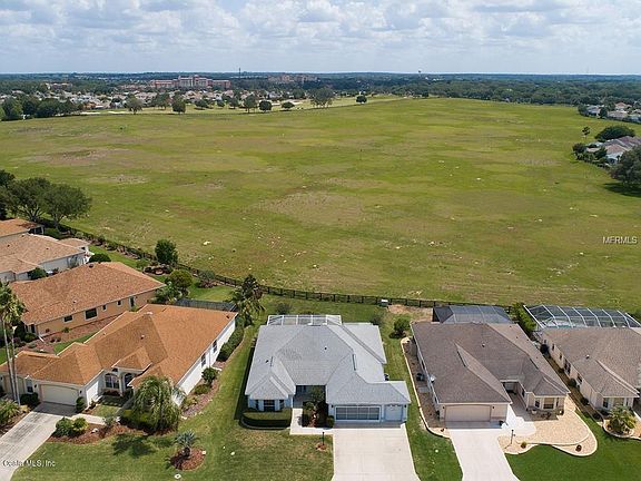 3rd image of 1831 Madero Dr